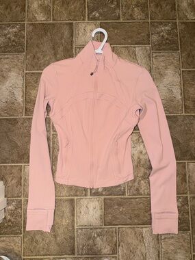 Lululemon Define Jacket Pink size 4. Brand new never worn